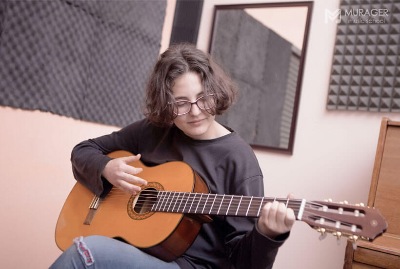 курсы акустической гитары в Алматы
