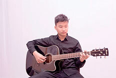 учитель гитары алматы