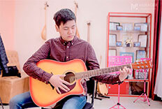 курсы акустической гитары