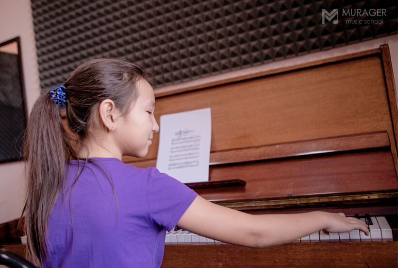 пианино играть алматы