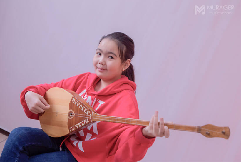 уроки по домбре Алматы